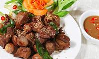 nha-hang-sai-gon-xua-va-nay-37-nguyen-trung-truc-quan-1-1