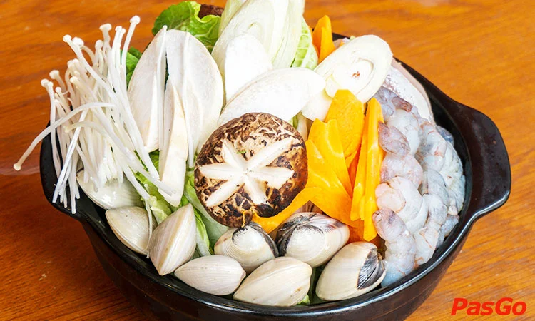 nha-hang-sanriku-khuat-duy-tien-6