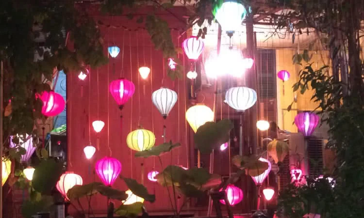 nha-hang-secret-garden-158bis-pasteur-huong-vi-dong-que-nam-bo-10