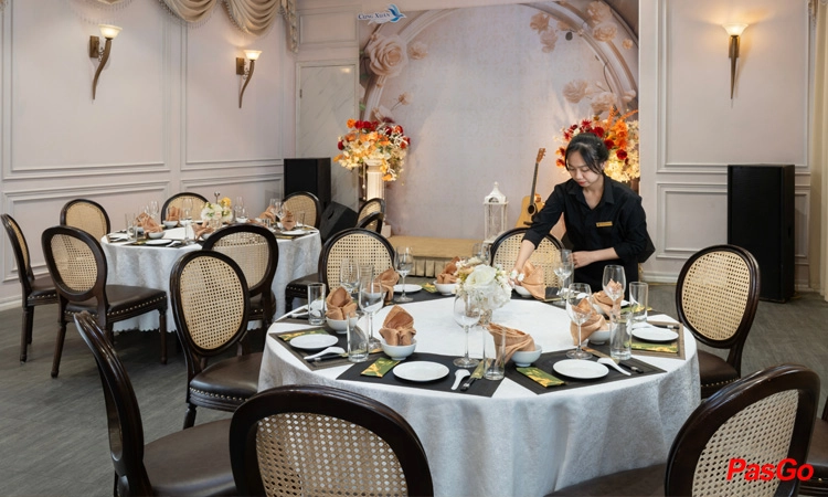 Nhà Hàng Secret Garden Beer Club 10