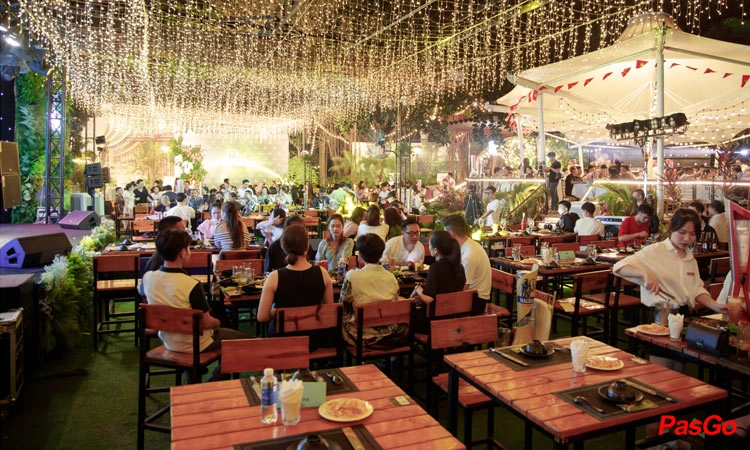 Nhà Hàng Secret Garden Beer Club 11