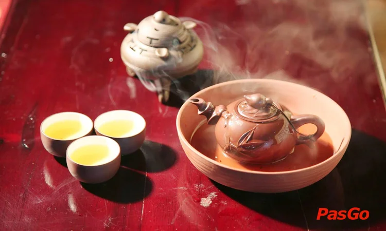 nha-hang-sen-dam-tri-2-dang-thai-mai-tay-ho-8