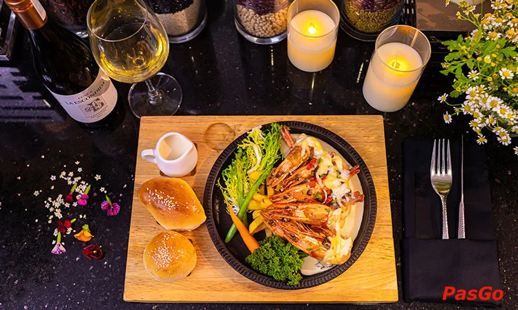 Nhà hàng Sense Restaurant Hàng Trống Trải nghiệm món Á-Âu đọc đáo trong khồng gian sang trọng 10