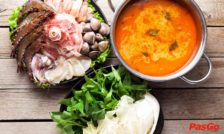 nha-hang-sentosa-huynh-thuc-khang-11