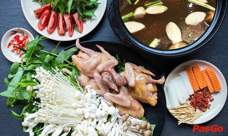 nha-hang-sentosa-huynh-thuc-khang-12