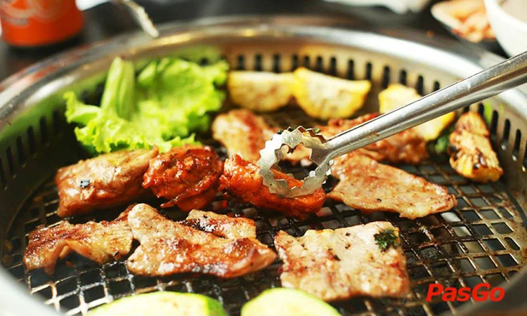 nha-hang-seoul-garden-the-garden-me-tri-slide-7