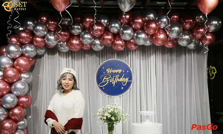 nha-hang-set-buffet-hao-nam-11