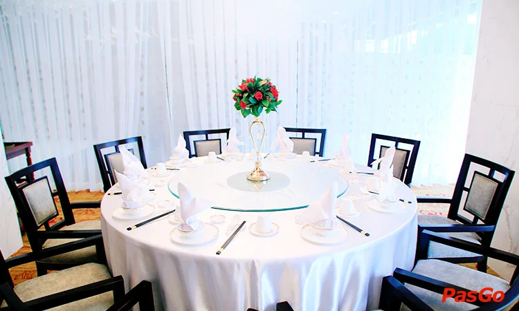 nha-hang-shang-garden-ton-that-tung-10