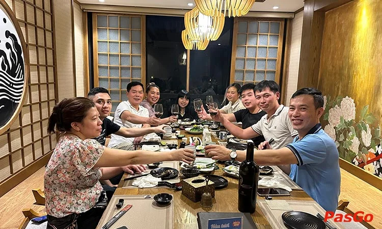 Nha-hang-shiba-sushi-dao-tan-11