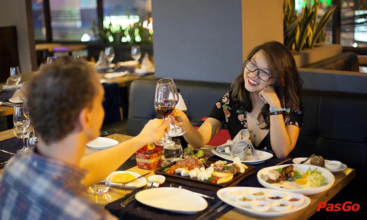 nha-hang-shp-gourmet-truong-dinh-10