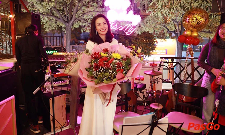 nha-hang-sign-by-a1-trung-hoa-12