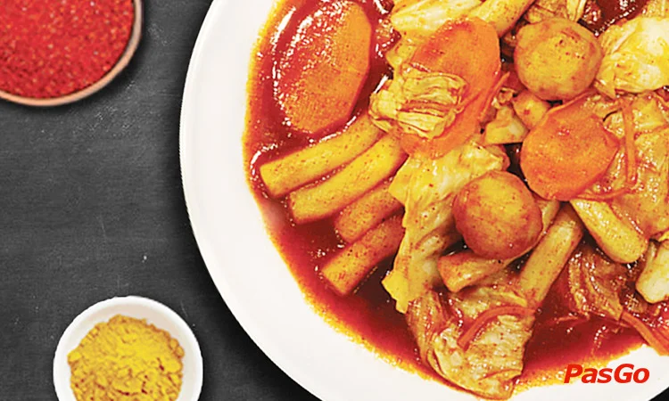 nha-hang-sinjeon-tokbokki-jung-dayul-pham-van-nghi-4