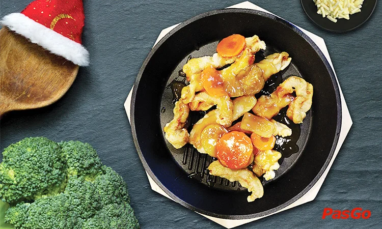 nha-hang-sinjeon-tokbokki-jung-dayul-ho-tung-mau-7