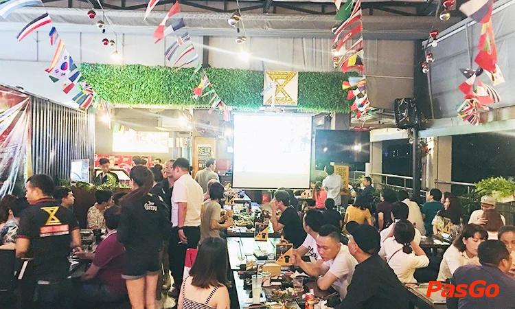 nha-hang-sky-zone-beer-garden-hcm-11