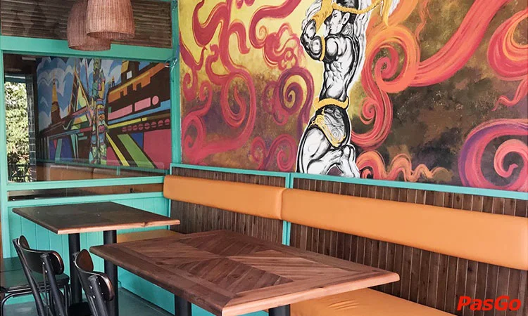 nha-hang-soi-615-le-thanh-ton-11