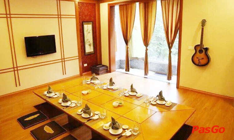 nha-hang-son-thuy-restaurant-pham-huy-thong-10