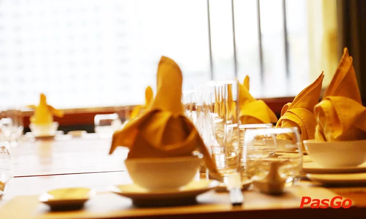 nha-hang-son-thuy-restaurant-pham-huy-thong-11