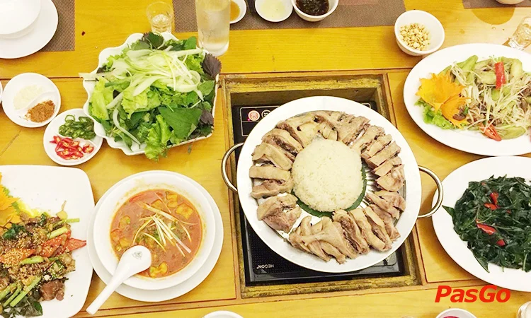 nha-hang-son-thuy-restaurant-pham-huy-thong-2