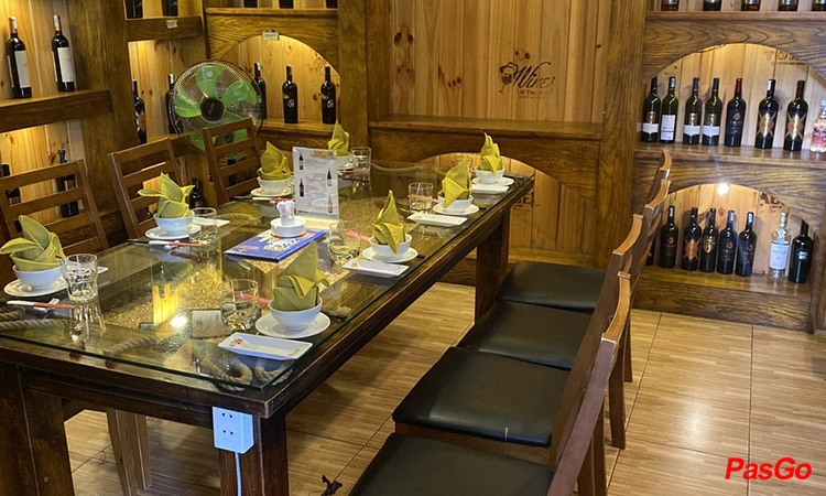 Nhà hàng Sồng Giồng Thân Văn Nhiếp 10