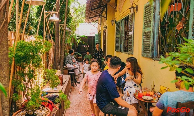 Nhà hàng Sống chuyên Cơm Việt và món Việt ngon 11