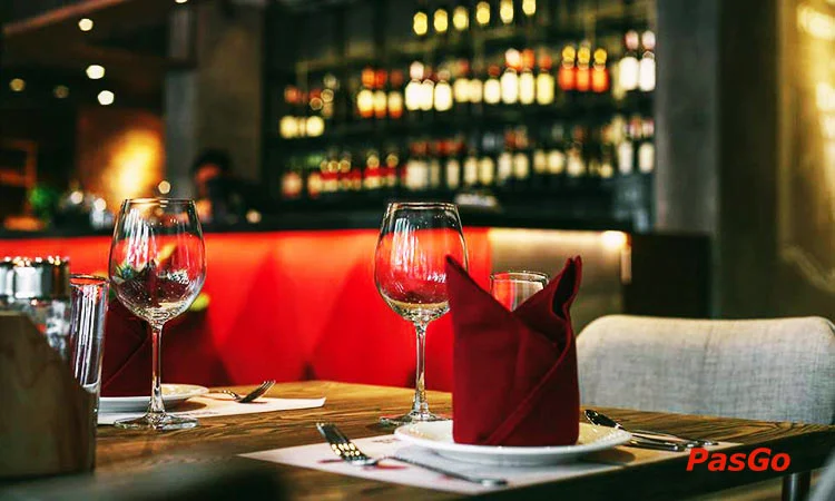 nha-hang-steakout-tran-hung-dao-slide-11