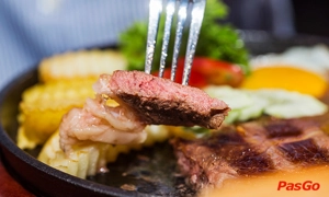 nha-hang-steak-way-mipec-long-bien-2
