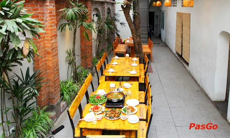 nha-hang-sukhumvit-station-trung-liet-slide-12