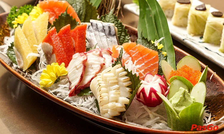 sumo-bbq-huynh-thuc-khang-slide-5