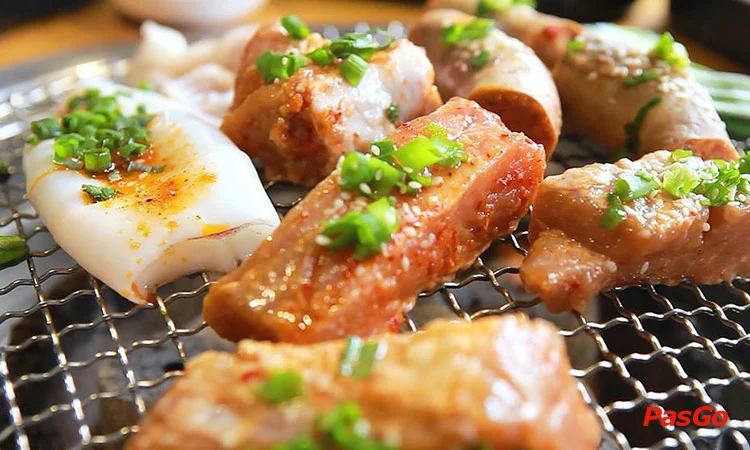 nha-hang-suon-cay-nuong-&-beer-nguyen-hong-3
