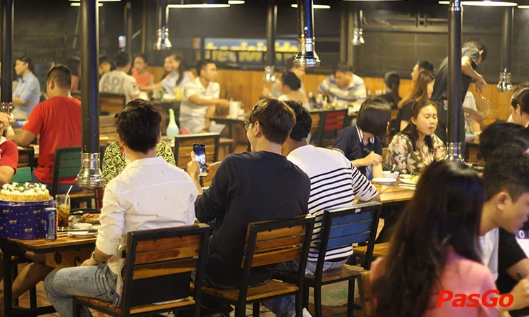 nha-hang-suon-cay-nuong-va-beer-king-duong-vuong-11