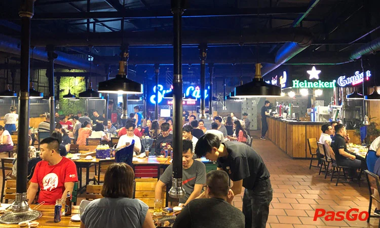 nha-hang-suon-cay-nuong-va-beer-phan-dang-luu-10