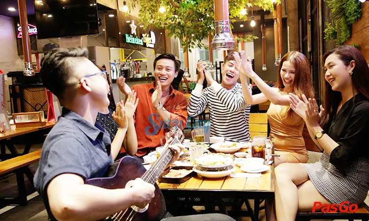 nha-hang-suon-cay-nuong-va-beer-quang-trung-10