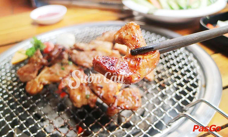 nha-hang-suon-cay-nuong-va-beer-quang-trung-5