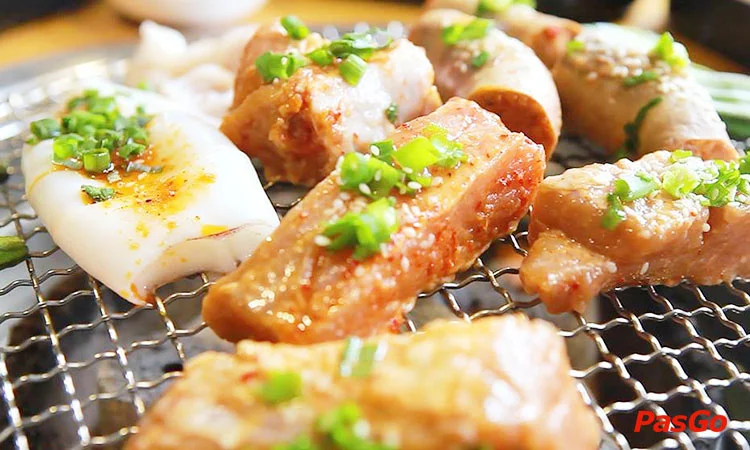 nha-hang-suon-cay-nuong-va-beer-quang-trung-6