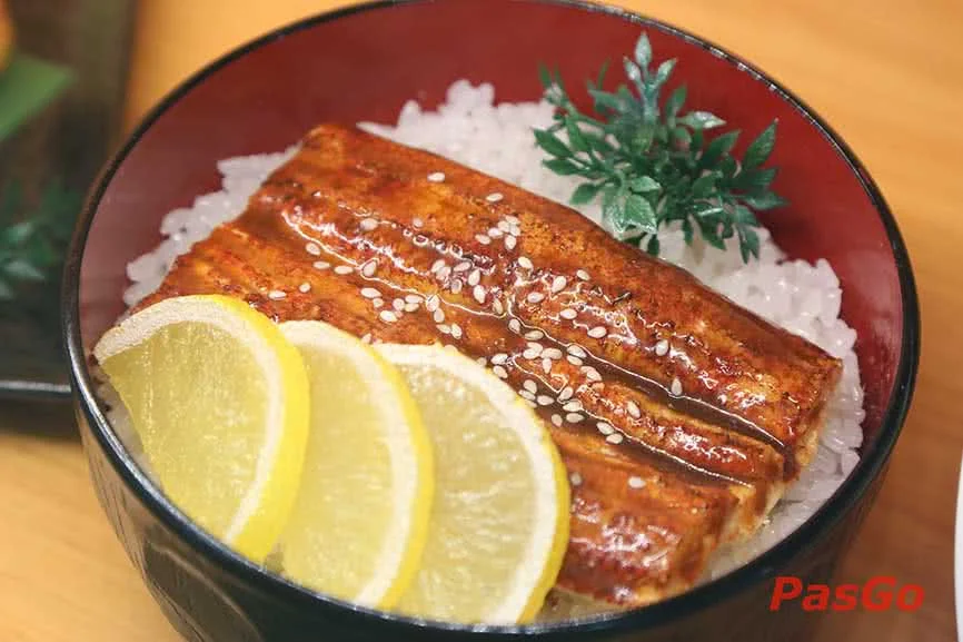 nha-hang-sushi-kei-mipec-tay-son-slide-3