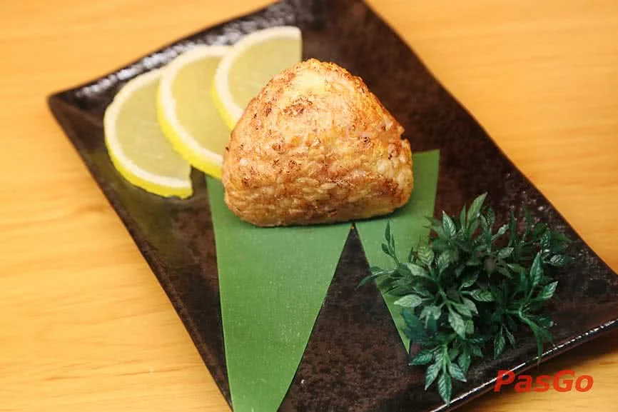 nha-hang-sushi-kei-mipec-tay-son-slide-4