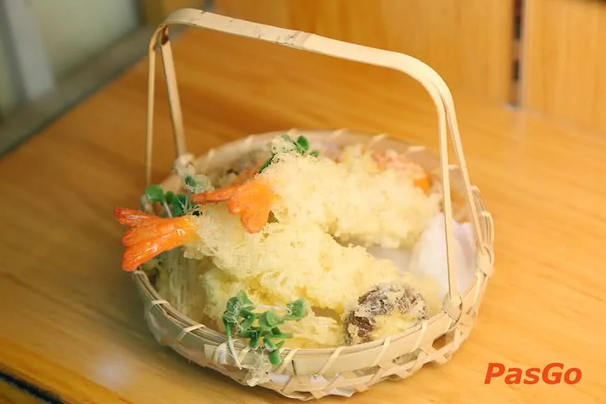 nha-hang-sushi-kei-mipec-tay-son-slide-7