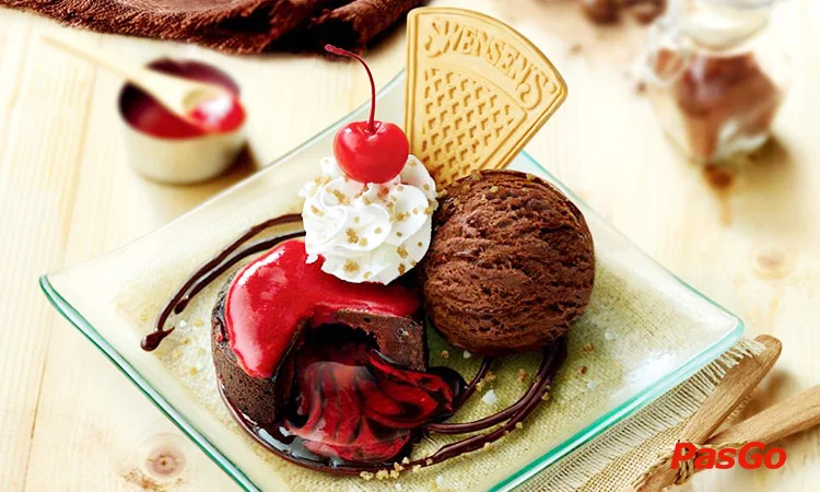 nha-hang-swensens-phan-xich-long-slide-4