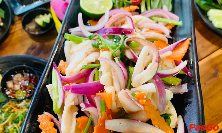 nha-hang-t-beer-club-cau-giay-slide-11