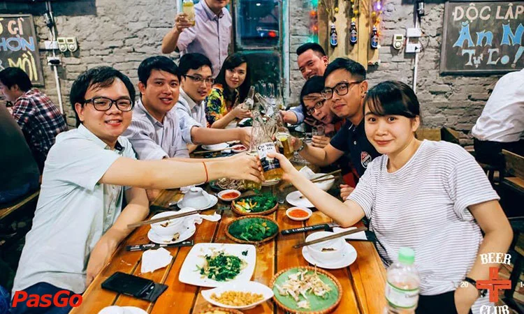nha-hang-t-beer-club-ngoc-khanh-slide-10