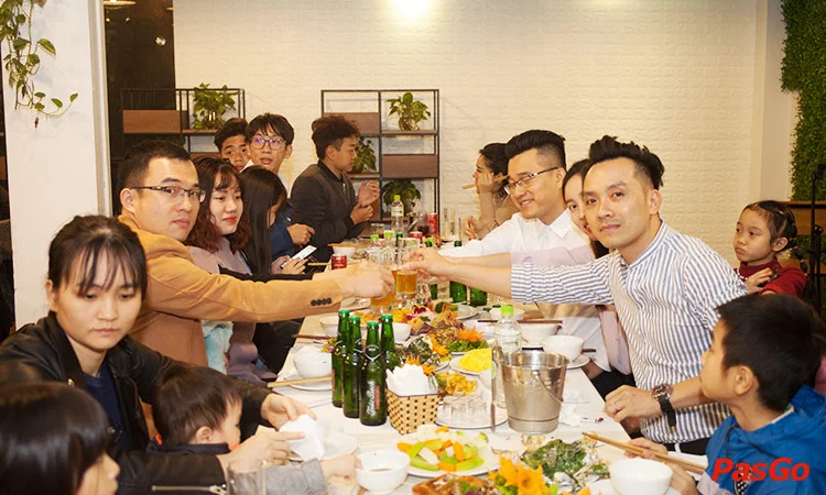 nha-hang-t-house-hoang-cau-slide-11