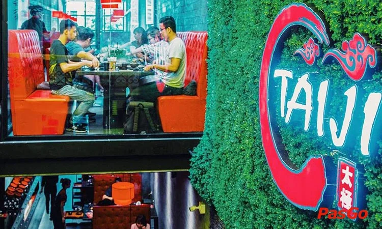 nha-hang-taiji-hotpot-hang-bong-slide-11