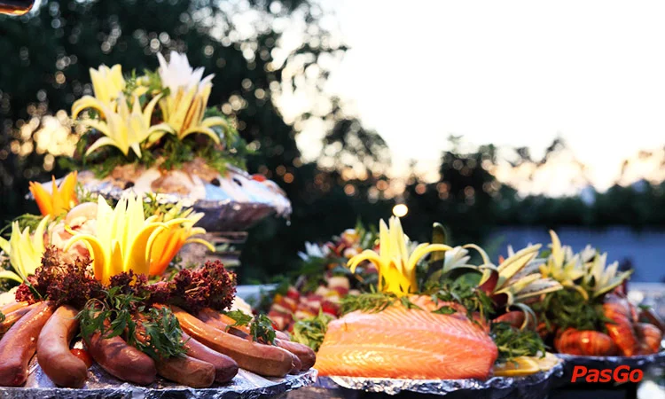 nha-hang-tajmasago-castle-quan-7-slide-4