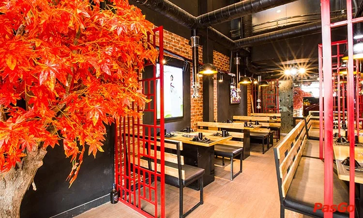 nha-hang-taka-bbq-nguyen-gia-tri-quan-binh-thanh-10