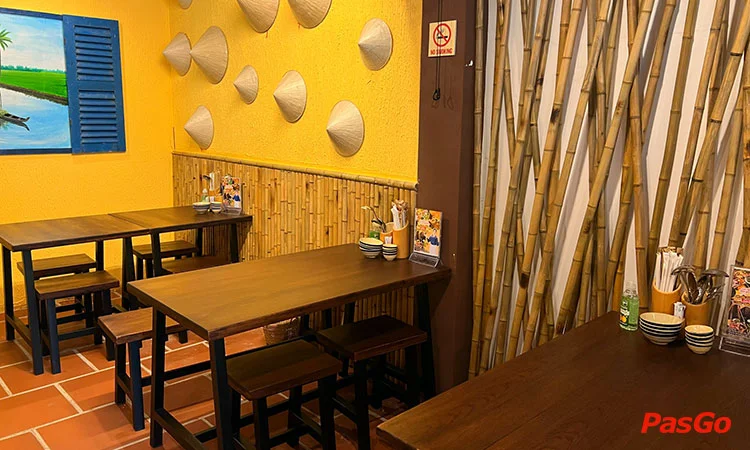 nha-hang-tam-rieu-ly-chinh-thang-12