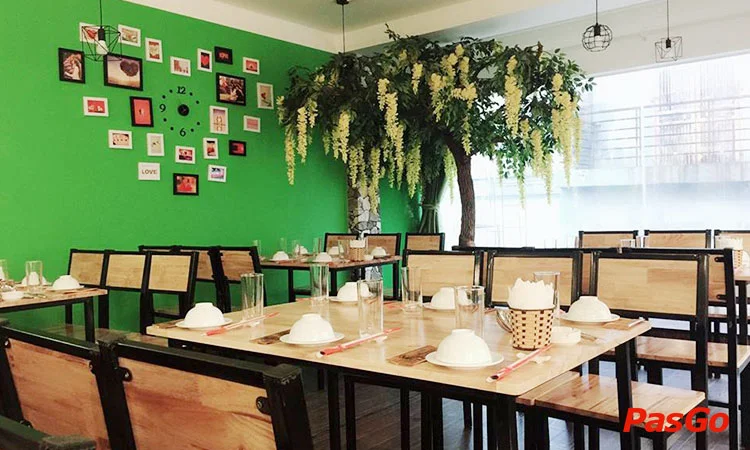 nha-hang-tan-ga-cua-nguyen-thi-dinh-slide-10