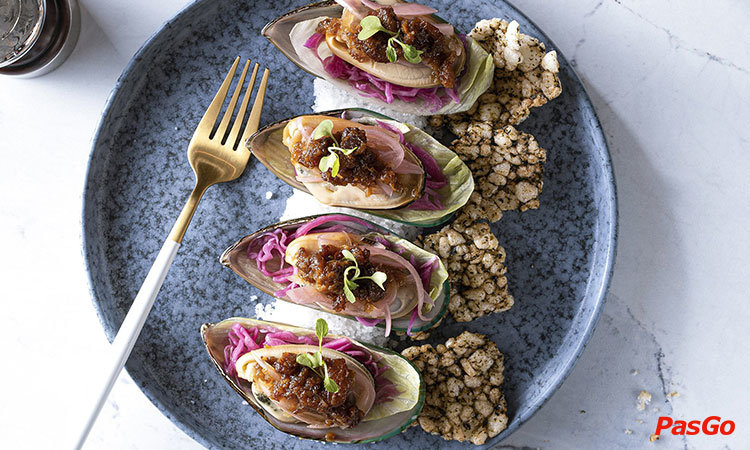 nha-hang-tanh-tach-seafood-society-yet-kieu-2