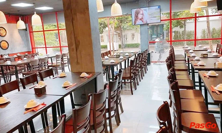 nha-hang-tay-vuong-quan-linh-dam-10