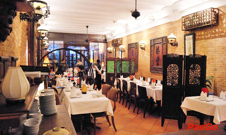 nha-hang-temple-club-restaurant-ton-that-thiep-quan-1-anh-5