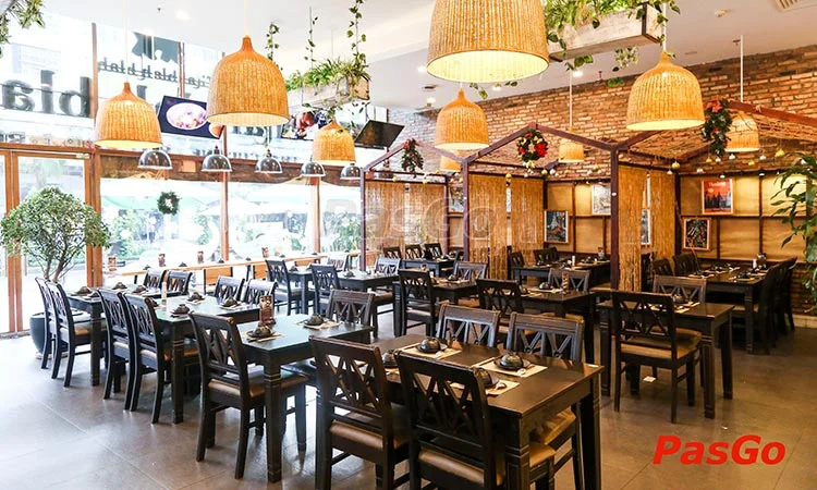 nha-hang-thai-blah-blah-nguyen-huu-canh-9